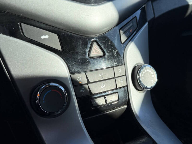 2016 Chevrolet Cruze Limited 1LT Auto