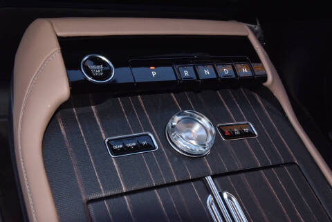 2025 Lincoln Navigator Black Label