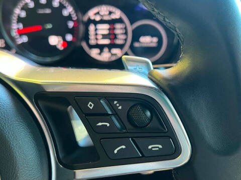 2018 Porsche Panamera 4S Executive