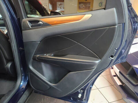 2017 Lincoln MKC Select