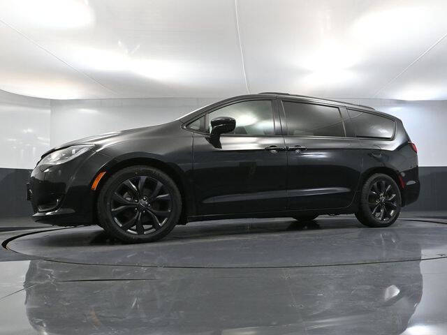 2019 Chrysler Pacifica Touring L Plus