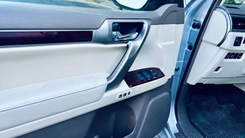 2011 Lexus GX 460 Premium