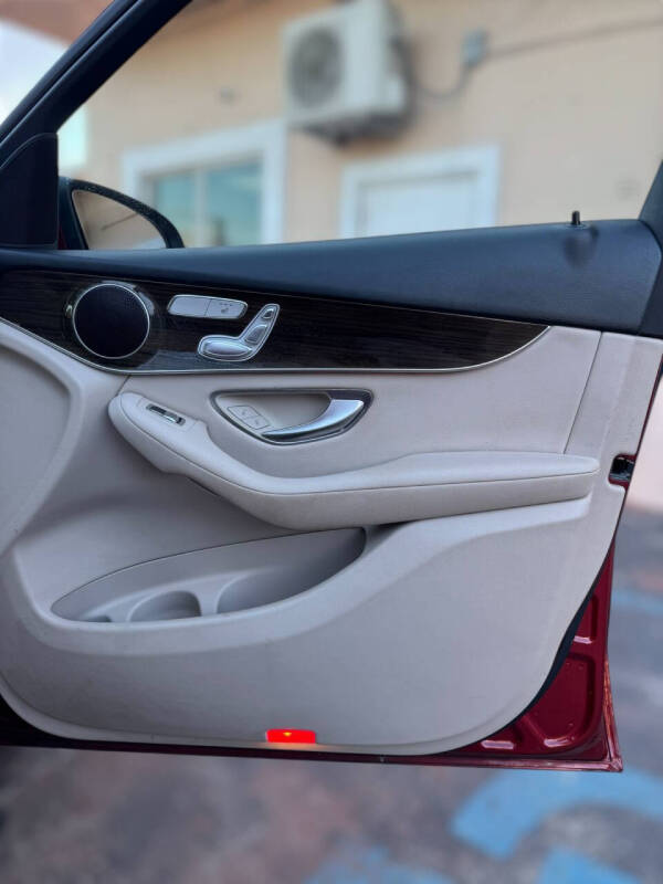 2021 Mercedes-Benz GLC GLC 300