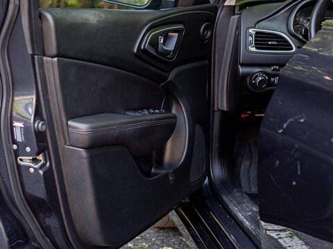 2017 Chrysler 200 Limited Platinum