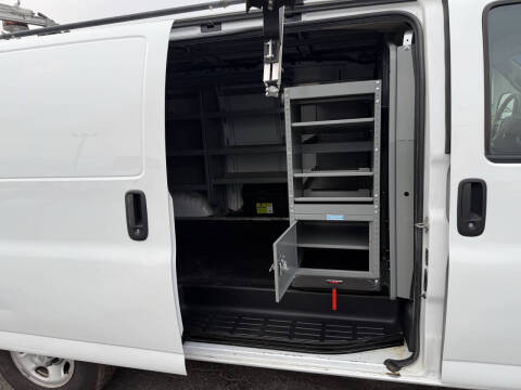 2018 Chevrolet Express 2500