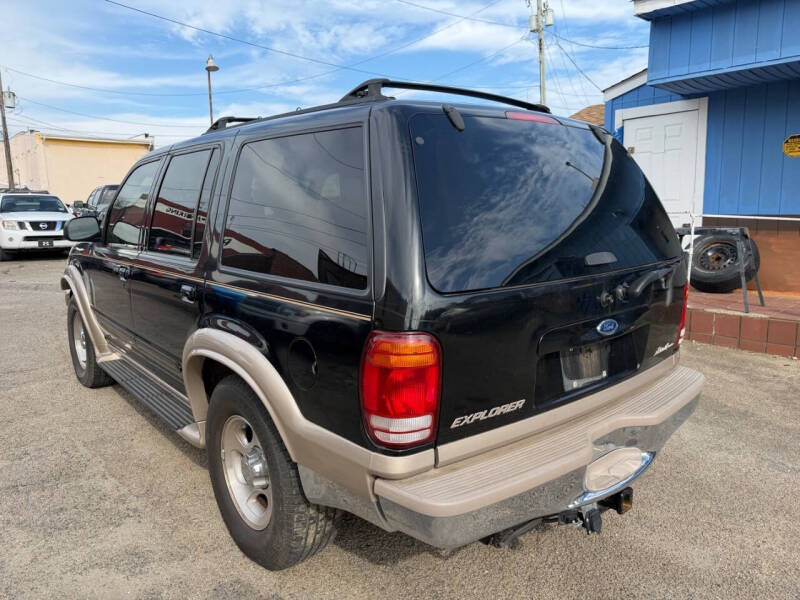 2000 Ford Explorer Eddie Bauer