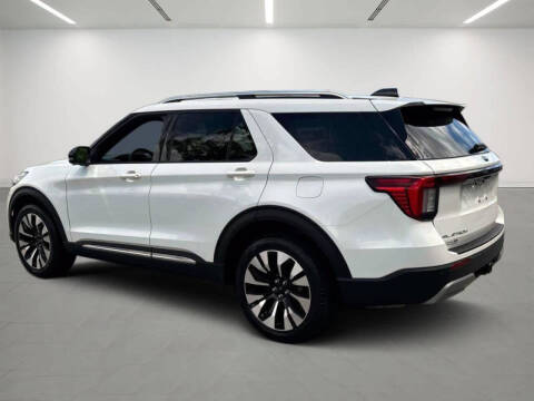 2025 Ford Explorer Platinum