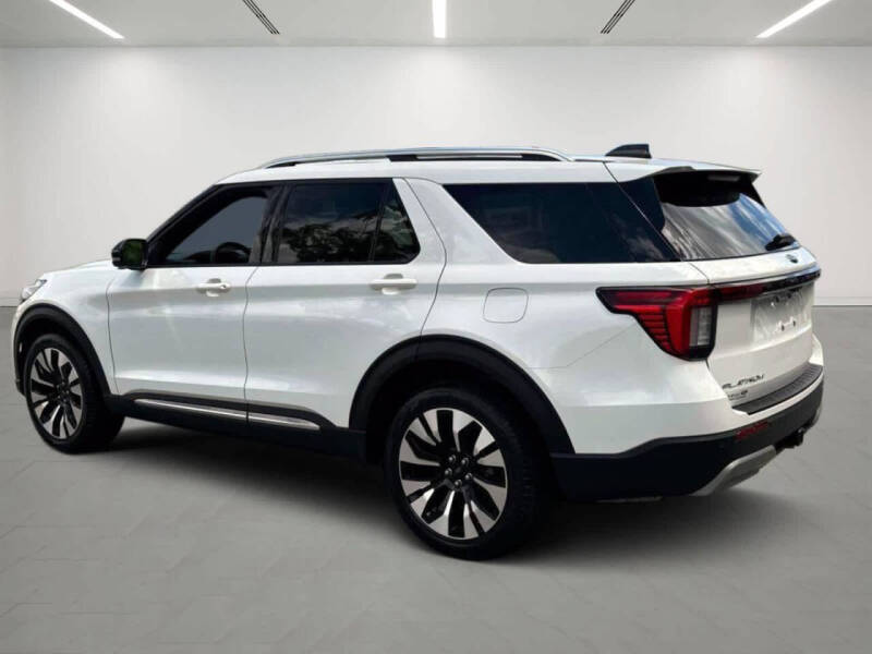 2025 Ford Explorer Platinum