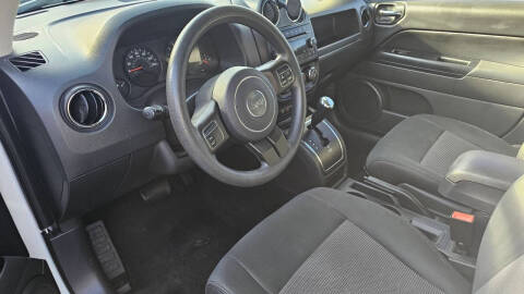 2012 Jeep Compass Sport