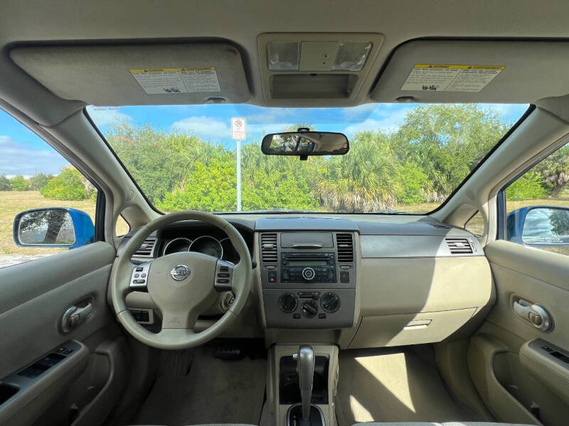 2007 Nissan Versa 1.8 SL