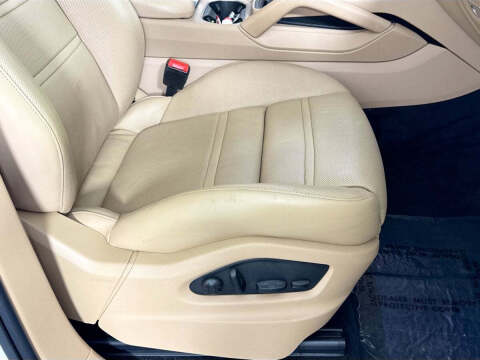 2022 Porsche Cayenne E-Hybrid