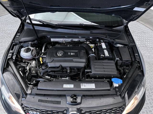 2017 Volkswagen Golf GTI S