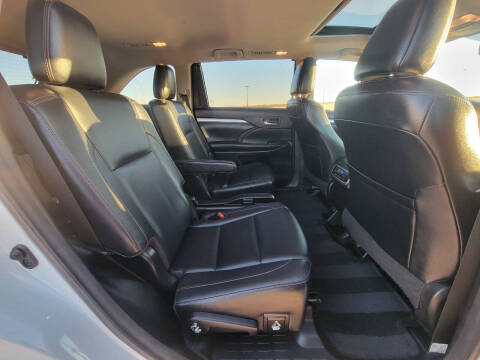 2017 Toyota Highlander XLE