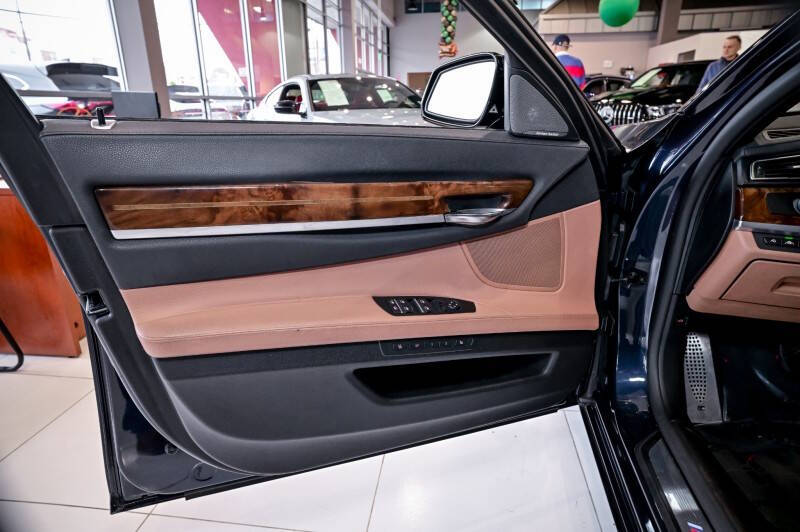 2015 BMW 7 Series 740Li xDrive