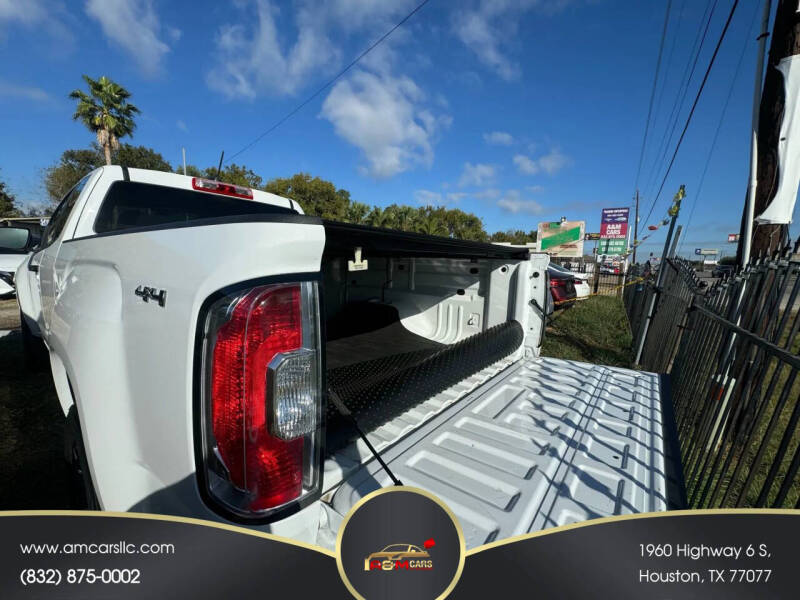 2022 GMC Canyon Elevation Standard