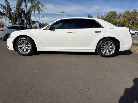 2016 Chrysler 300 C