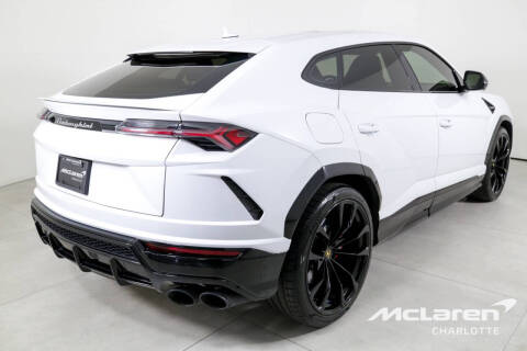 2022 Lamborghini Urus