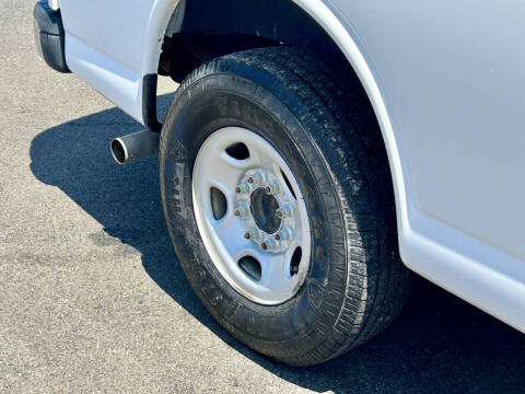 2016 Chevrolet Express LT 3500