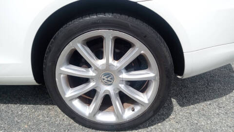 2010 Volkswagen Eos Lux
