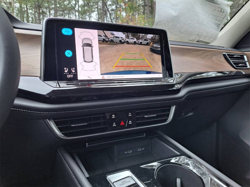 2025 Volkswagen Atlas SE