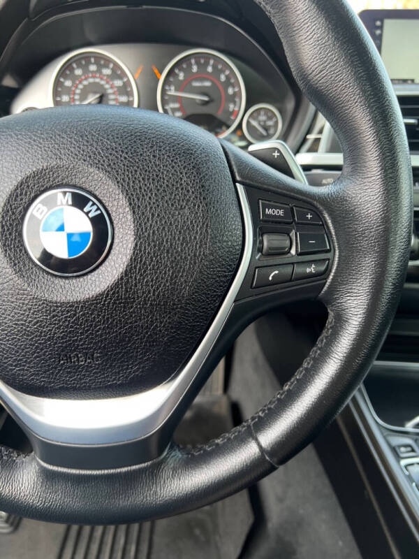2018 BMW 3 Series 330i xDrive
