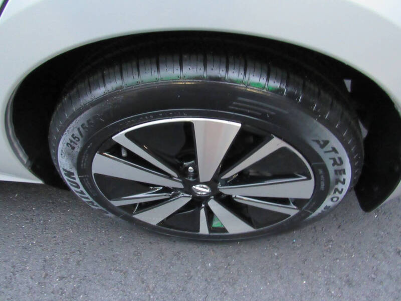 2022 Nissan Altima 2.5 SV