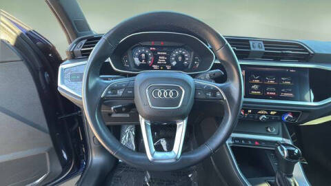 2021 Audi Q3 quattro S line Premium 45 TFSI