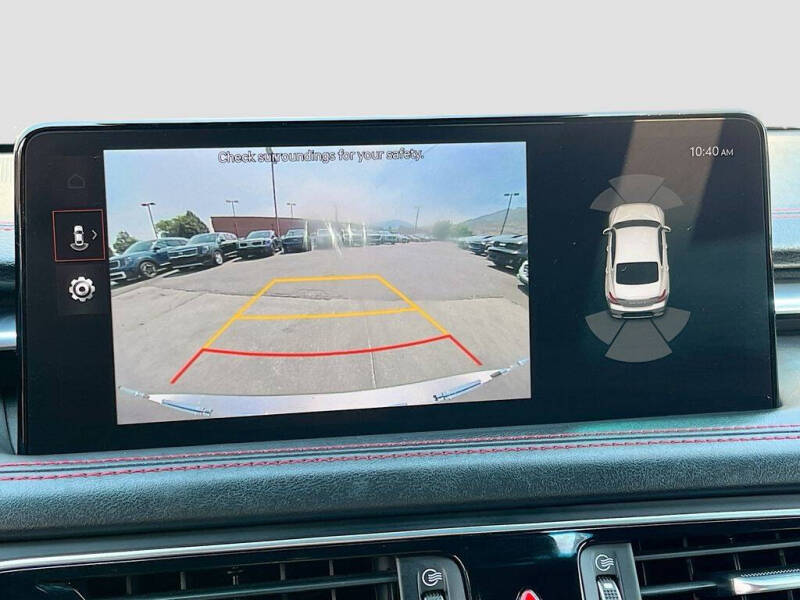 2023 Genesis G70