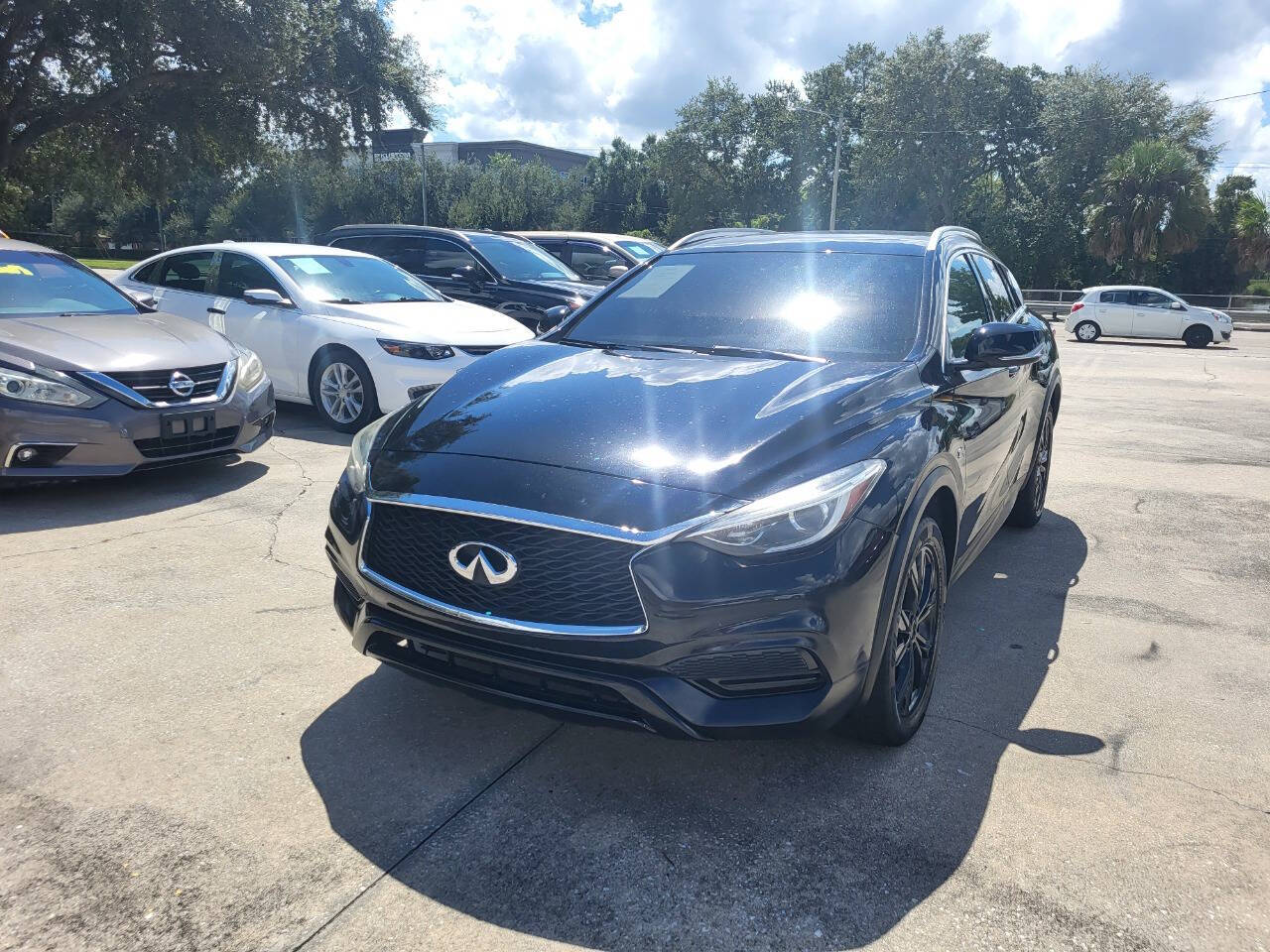 2017 INFINITI QX30 for sale at FAMILY AUTO BROKERS in Longwood, FL