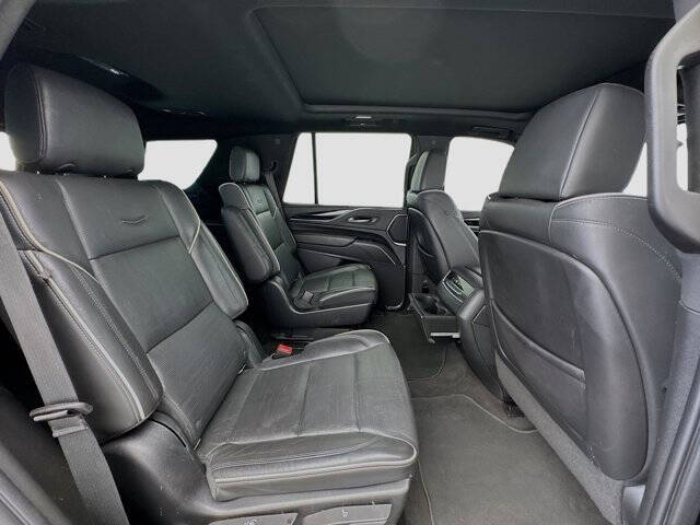 2022 Cadillac Escalade Sport