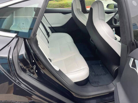 2017 Tesla Model S 75