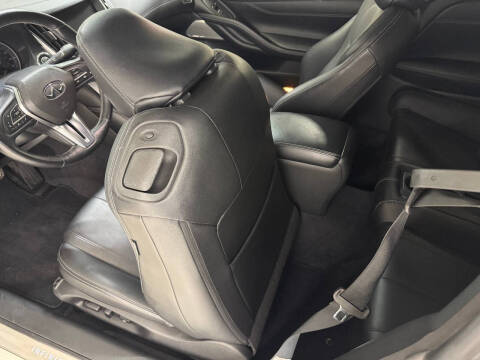 2017 Infiniti Q60 3.0T Premium