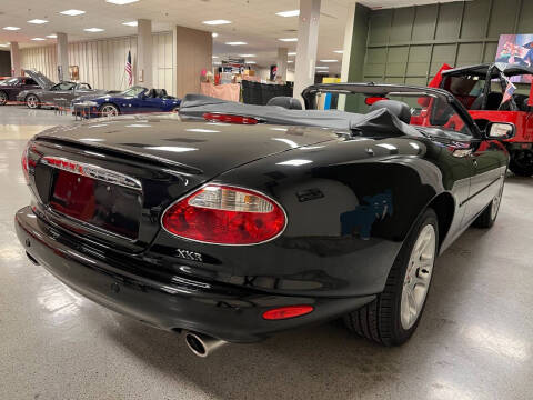 2002 Jaguar XKR