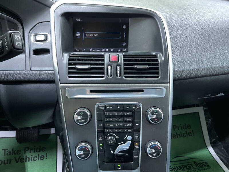 2015 Volvo XC60 T5 Drive-E Premier