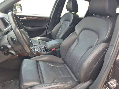 2016 Audi Q5 2.0T quattro Premium Plus