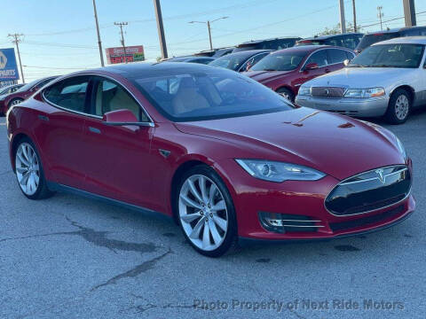 2013 Tesla Model S Performance