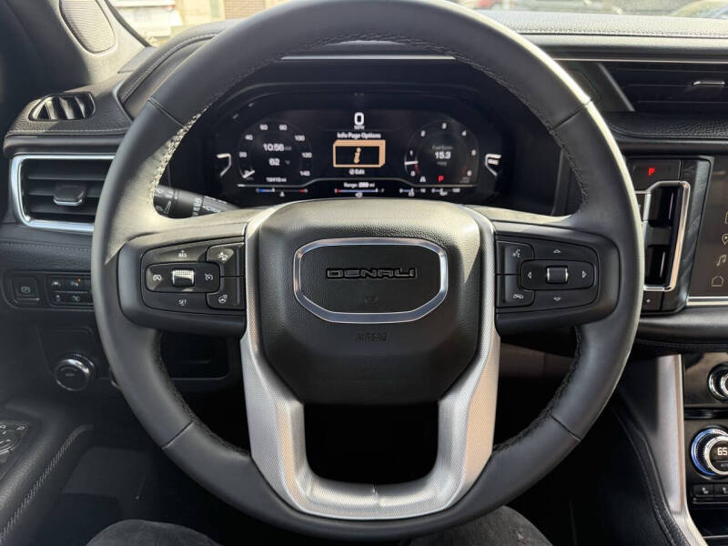 2024 GMC Yukon XL Denali