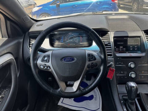 2013 Ford Taurus SEL