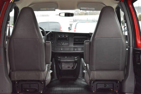 2017 Chevrolet Express 2500