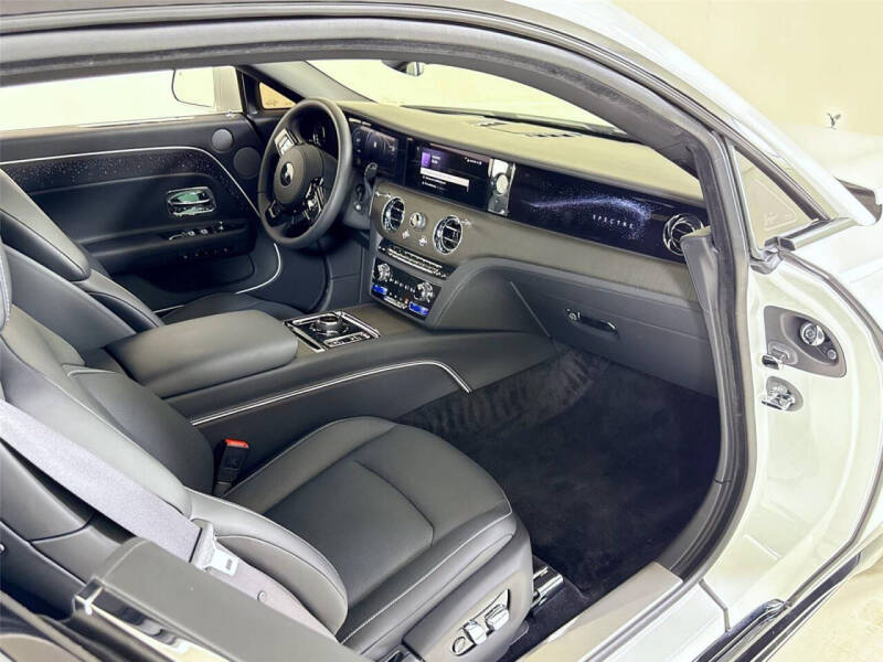 2025 Rolls-Royce Spectre