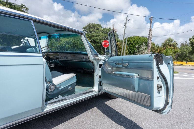1964 Chrysler Imperial