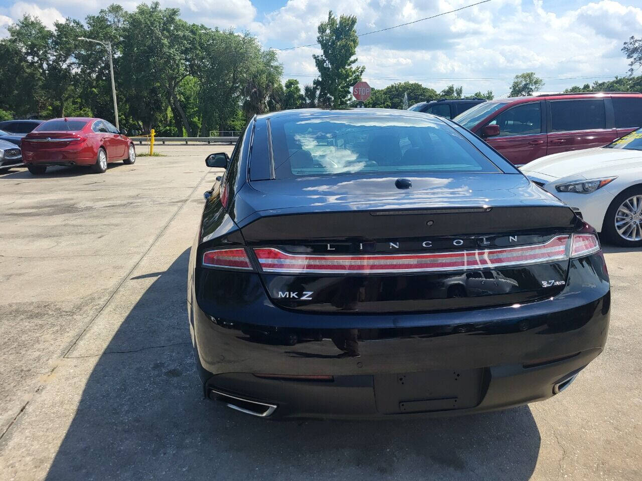 2016 Lincoln MKZ for sale at FAMILY AUTO BROKERS in Longwood, FL