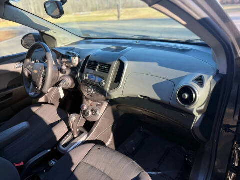 2014 Chevrolet Sonic LT Auto