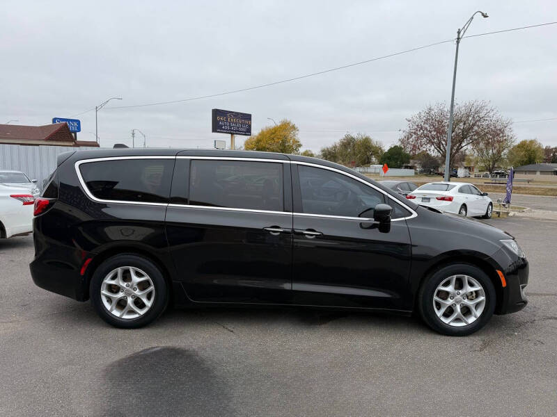 2018 Chrysler Pacifica Touring Plus