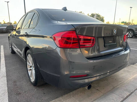 2017 BMW 3 Series 320i