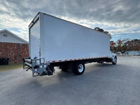 2018 International DuraStar 4300