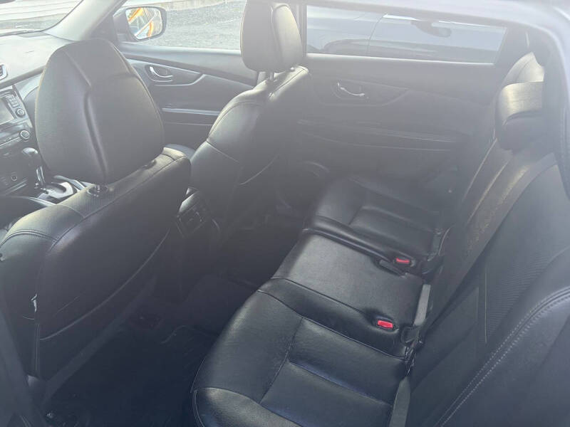 2016 Nissan Rogue SL