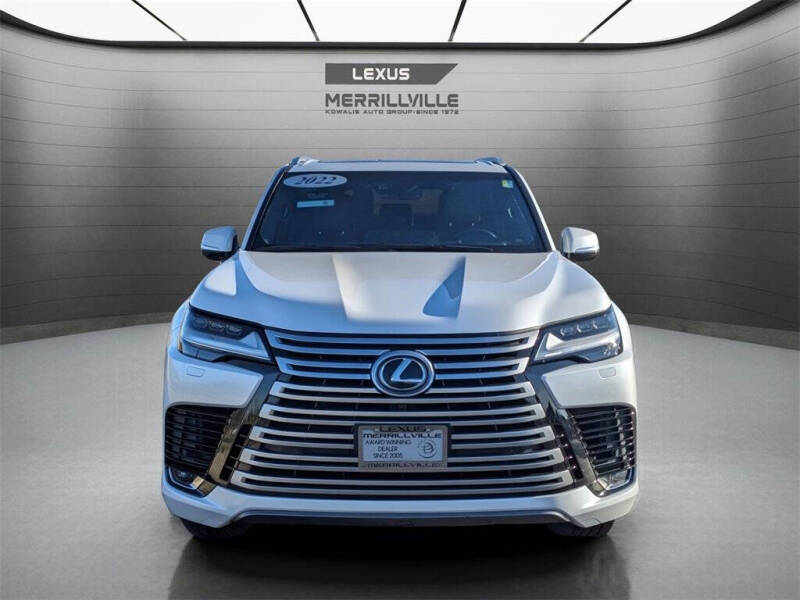 2022 Lexus LX 600 Luxury