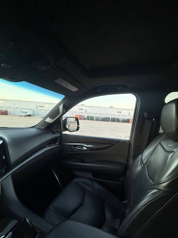 2020 Cadillac Escalade ESV Platinum