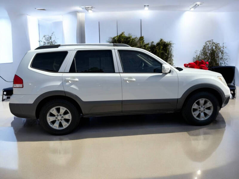 2009 Kia Borrego